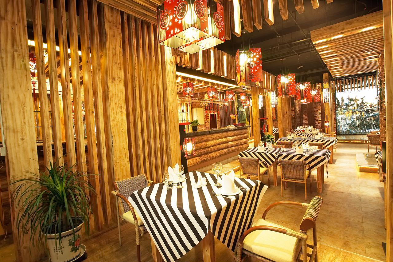 Xinjiang Yema International Clubhouse Hotel Urumqi Exterior photo