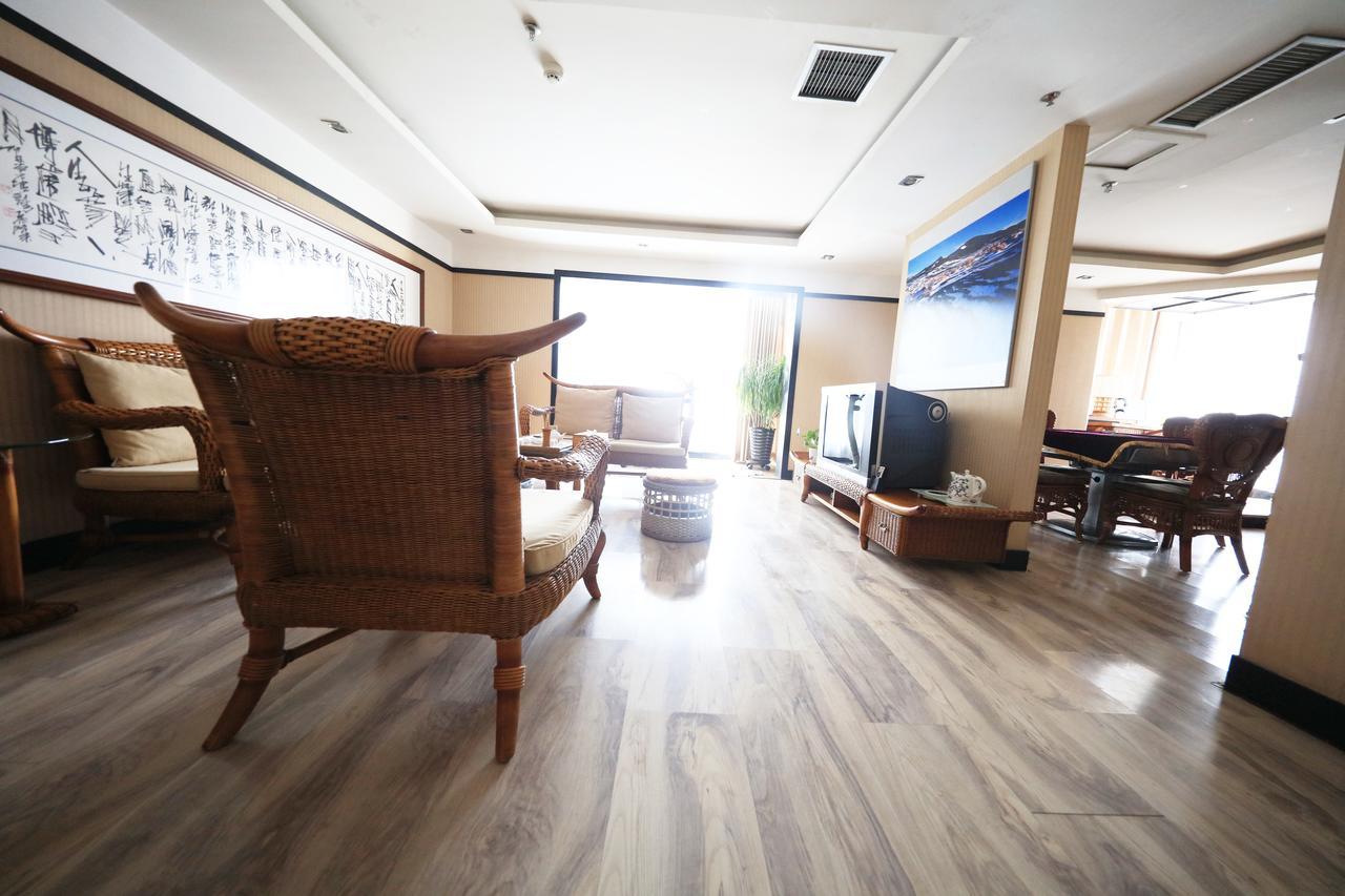 Xinjiang Yema International Clubhouse Hotel Urumqi Exterior photo
