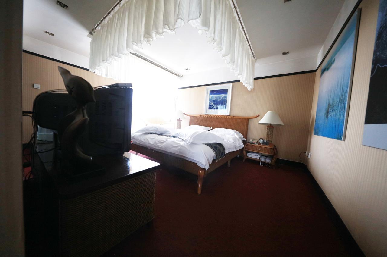 Xinjiang Yema International Clubhouse Hotel Urumqi Exterior photo